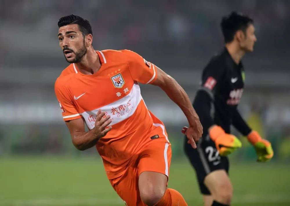 关于今夜荷甲传出新动向,利物浦调整名单,管理层表态:底气十足,球队文化再被提及的信息 关于今夜荷甲传出新动向,利物浦调整名单,管理层表态:底气十足,球队文化再被提及的信息